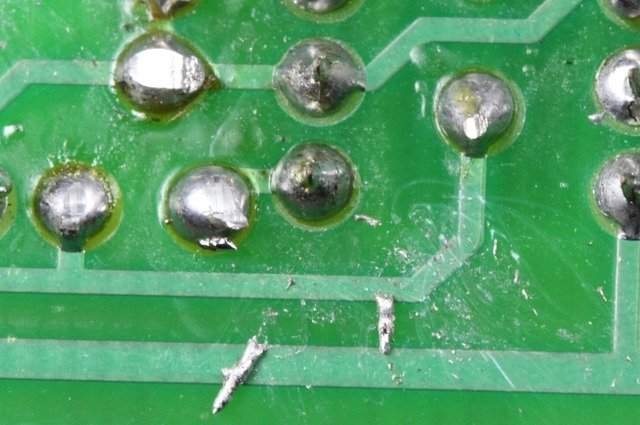 錫珠飛濺 錫珠飛濺