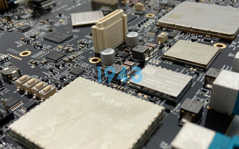 高精密PCBA代工哪家強？深圳1943科技精準加工，讓復雜電路板“零缺陷”落地